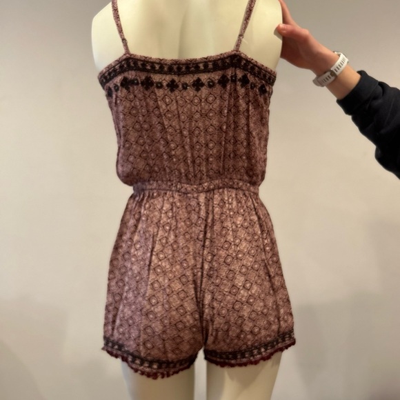 Floral romper - Picture 2 of 2